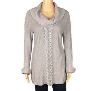 WHITE HOUSE BLACK MARKET taupe with metallic cable knit turtleneck. Medium. EUC